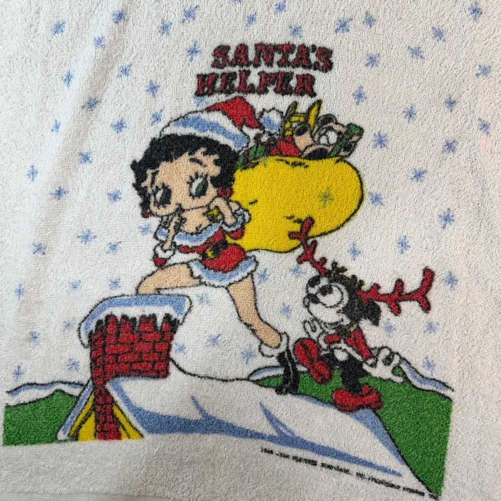 Vintage Betty Boop Cannon Bath Towel Santas Helper Christmas Fringe Made in USA